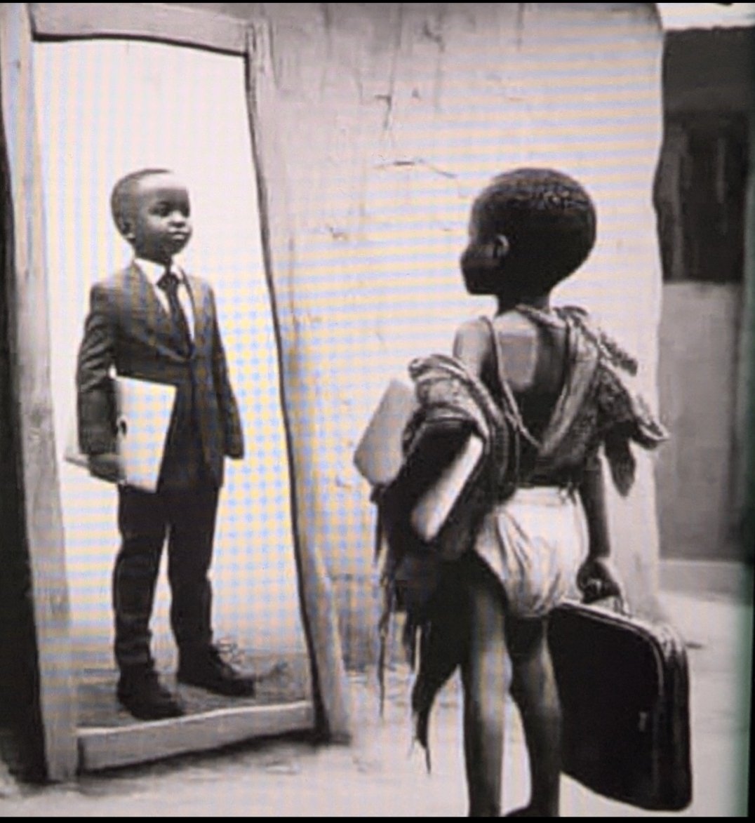 अपनी गलतियों को अपनी कीमत बनने दें.....

जब दूध खराब होता है, तो वह दही बन जाता है। दही दूध से अधिक मूल्यवान होता है।

यदि यह और खराब हो जाता है, तो यह पनीर में बदल जाता है। पनीर दही और दूध दोनों से अधिक मूल्यवान होता है।

और अगर अंगूर का रस खट्टा हो जाता है, तो यह शराब (वाइन)