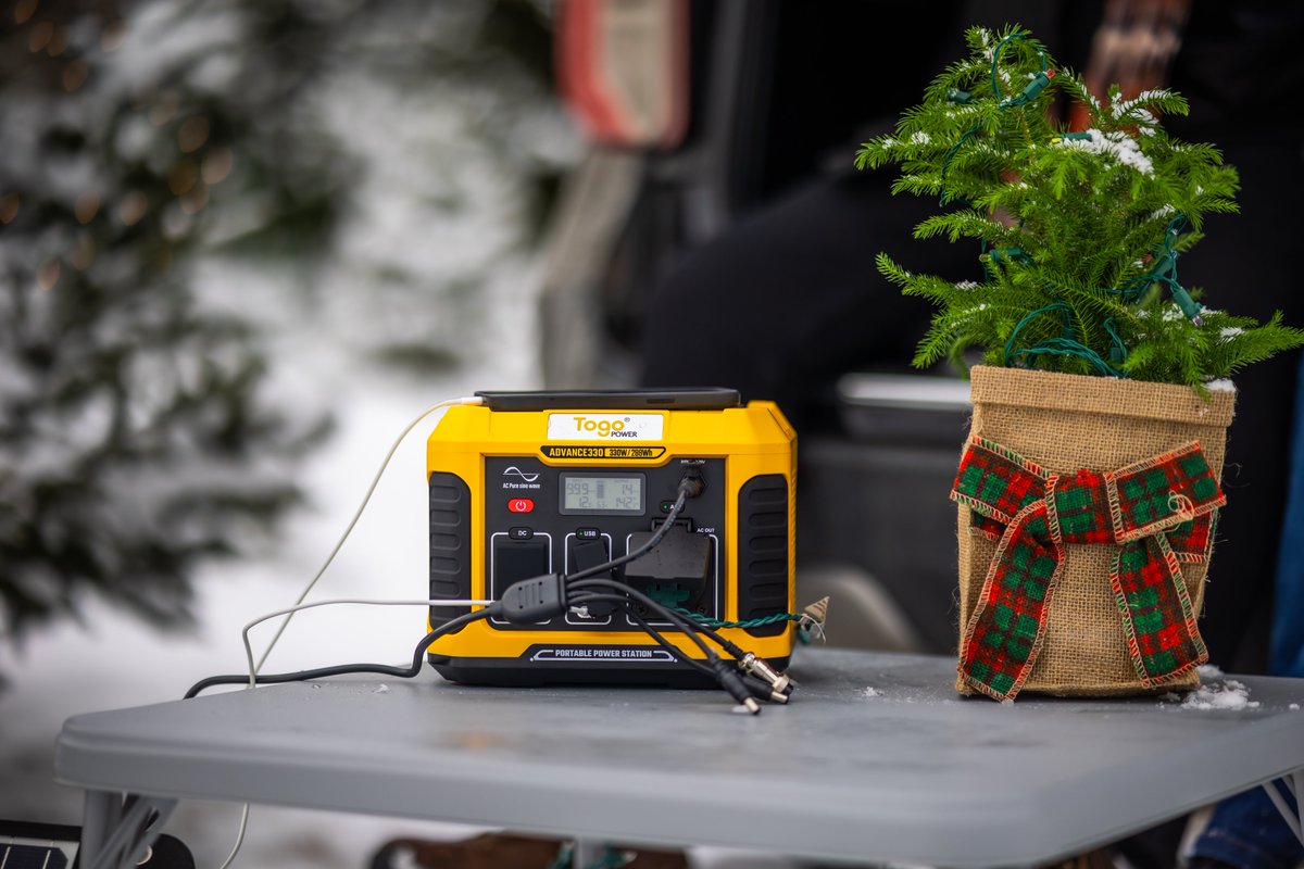 togopower_usa's tweet image. 🦃Power Up the Thankful Moments!
Keep your holiday lights shining, your outdoor vibes warm, and every cozy gathering full of cheer.
With TogoPower by your side, your Thanksgiving celebrations stay bright. 🍂✨🔋
#togopower #Thanksgiving #HolidayPower  #StayPowered