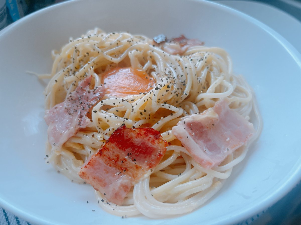 96飯 パスタ週間最後はカルボナーラ！