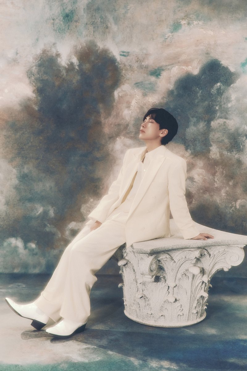 SEO EUNKWANG
1st FULL ALBUM [UNFOLD]

Unfolded at last.

#비투비 #BTOB
#서은광 #SEOEUNKWANG
#언폴드 #UNFOLD
#그레이티스트모먼트 #GreatestMoment