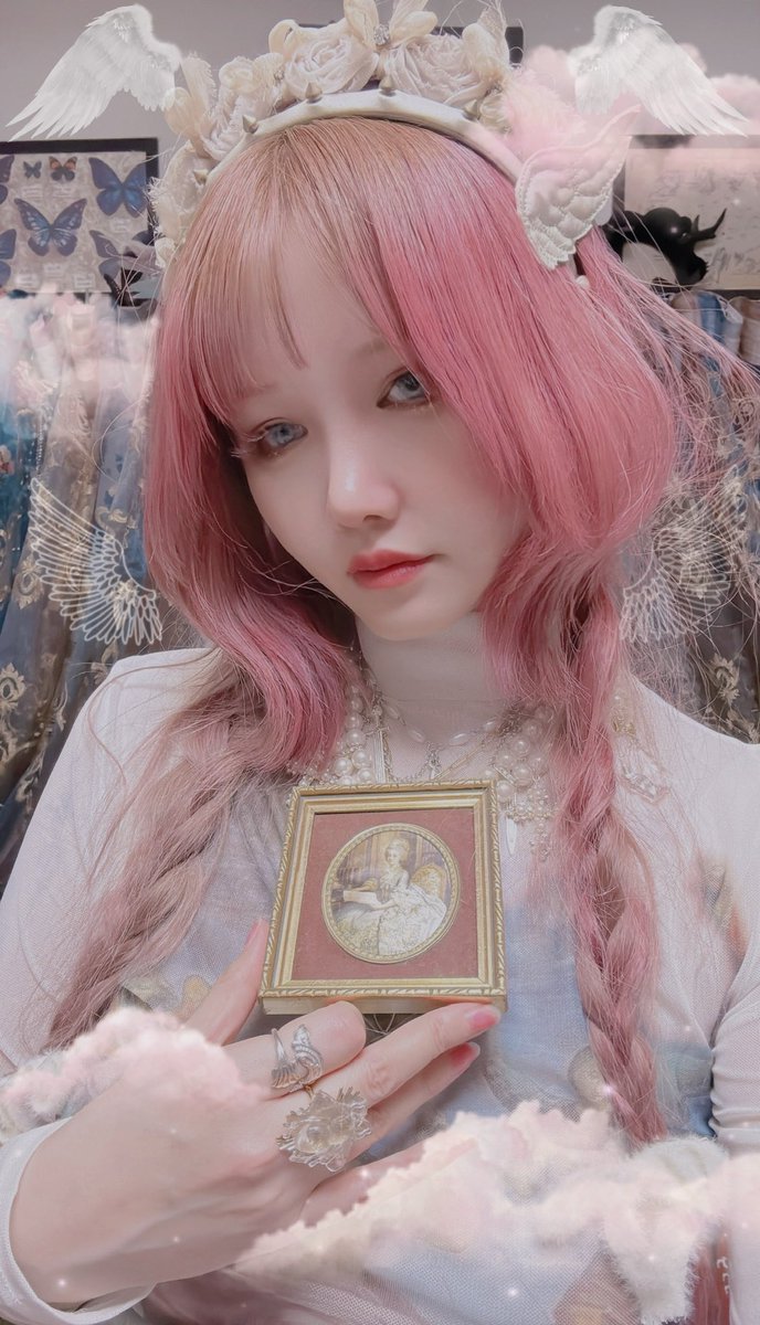 Sadollra0227's tweet image. 昨日のラジオ番組 "Blackout with Gods of Decay" でお話しました、デザフェスで私SaraがゲットしたJackPot of Colorさんの素敵なアイテムはこちら🖼♡*.+ﾟ
@Jackpot_color
@designfesta

#ラジオ川越
#GodsofDecay