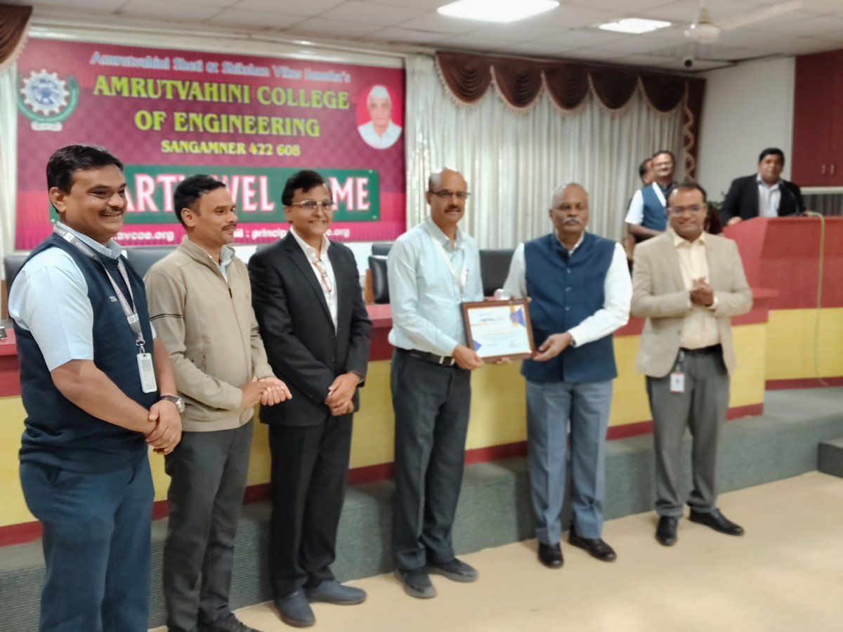 DesignTechSys's tweet image. Congrats to AVCOE, Sangamner on becoming a @MathWorks Credentialed Institute!

Their campus-wide use of MATLAB &amp;amp; Simulink is shaping industry-ready engineers.

Kudos to the entire team!

#MATLAB #Simulink #EngineeringEducation #MathWorksCredentialedInstitute #DesignTech