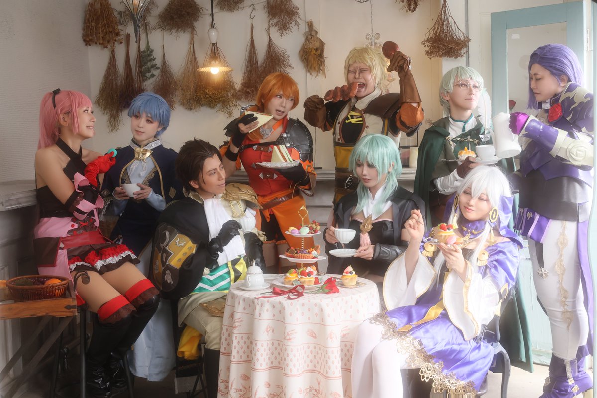 kamokatedanmaka's tweet image. 【cosplay】
ファイアーエムブレム風花雪月
 Fire Emblem: Three Houses.

金鹿の学級の perfect teatime☕

📷️ ジュン1さん@tougejun1
#fireemblemcosplay 
#天下の愉快な金鹿あわせ 
素晴らしいメンバーはリプ欄に記載させて頂きます