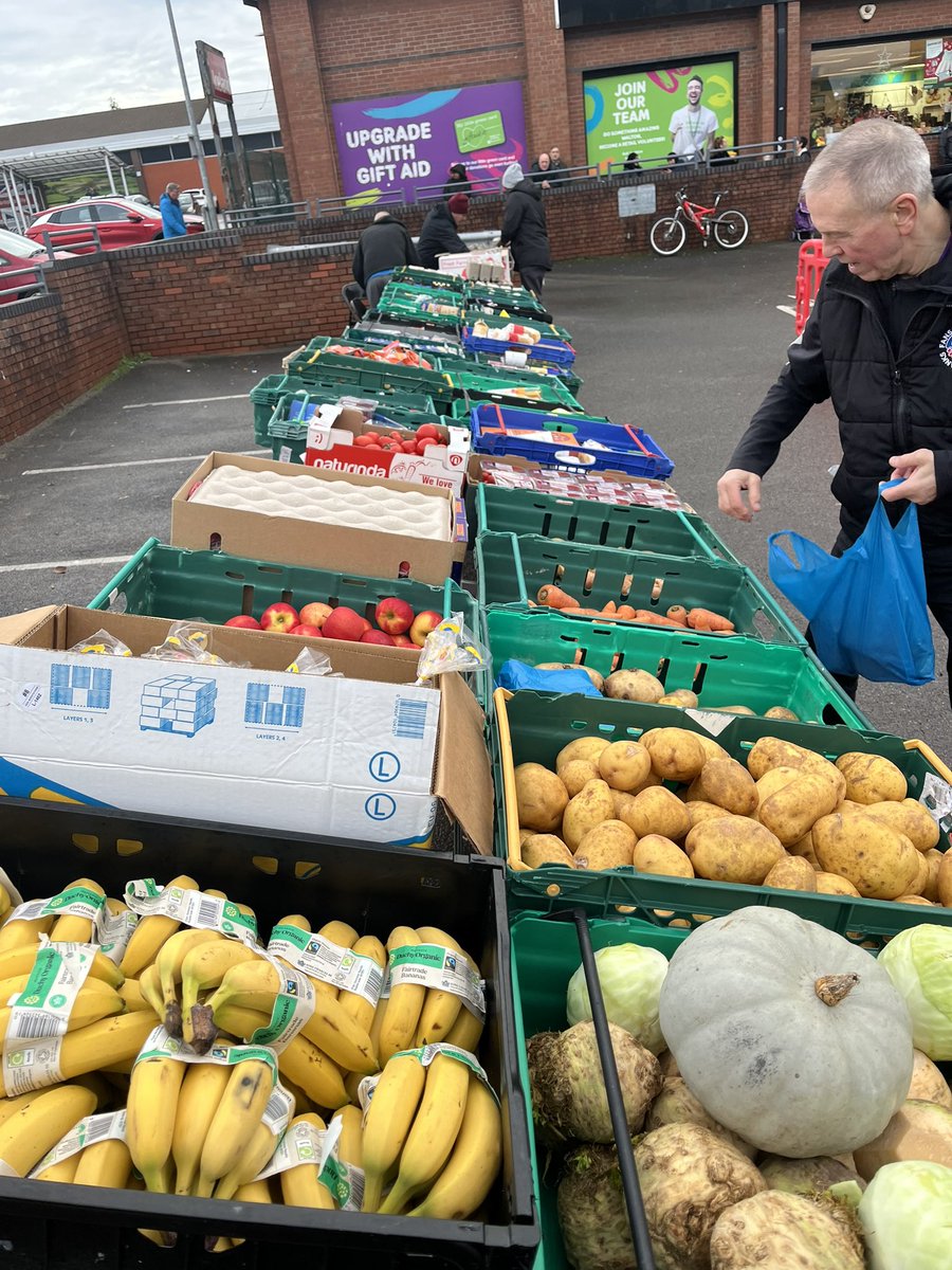 lcabbabeh's tweet image. Thursday pantry, Iceland car park, Walton Rd, L4.
@SFoodbanks 
#RightToFood