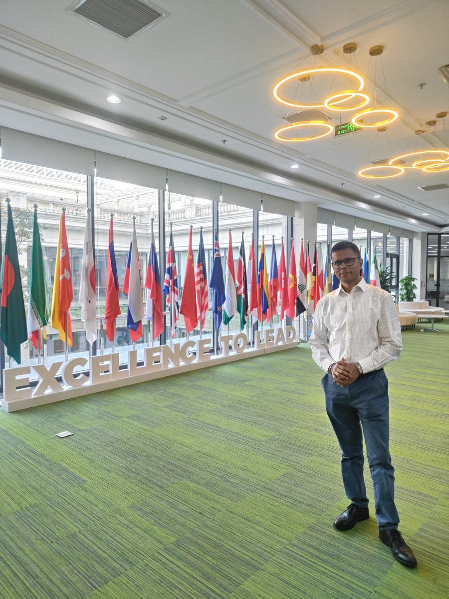 sumantrabarooah's tweet image. A visit to a university is always a little extra special occasion. Maybe because the dream for higher studies is yet to be fulfilled!
It was a beautiful, impressive visit to @VinUniversity at #Hanoi .

#Education #learninganddevelopmet