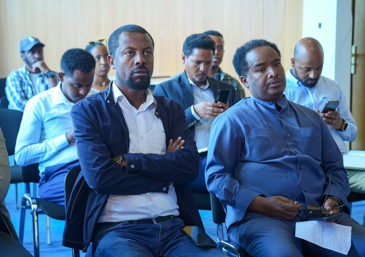 MFAEthiopia's tweet image. The Spokesperson of the Ministry of Foreign Affairs, Ambassador @AmbNebiatG, delivered today a press briefing highlighting #Ethiopia’s recent diplomatic engagements, as well as key regional and international developments.

He noted that the past two weeks have been marked by…