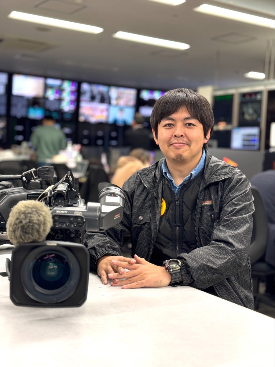 「歌いたいんや～西成・メダデの家族とともに～」
【撮影　井口桂吾】
『何しに来たん？うちの教会撮っても何もないで』――西田牧師にそう言われて始まった撮影が、まさか5年も続くとは思いませんでした。