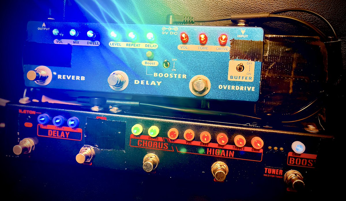 Dapper Darkマルチエフェクター それ一体何ですか…！と数名に聞かれたのでライブで使用した機材を説明