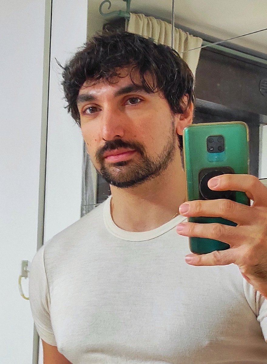 gRound glAss🥸 tweet media