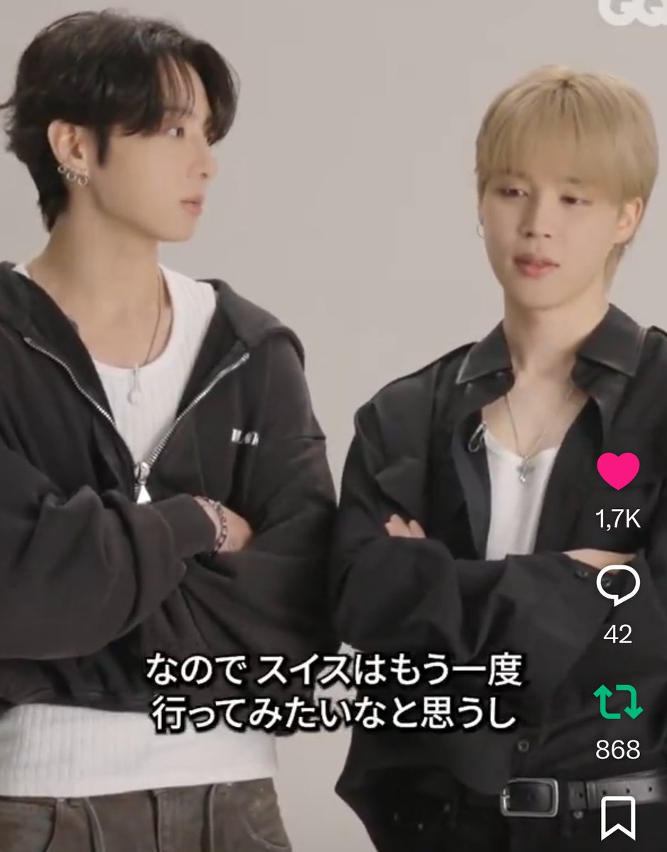 Jmnblossoms's tweet image. the size difference is size differencing again