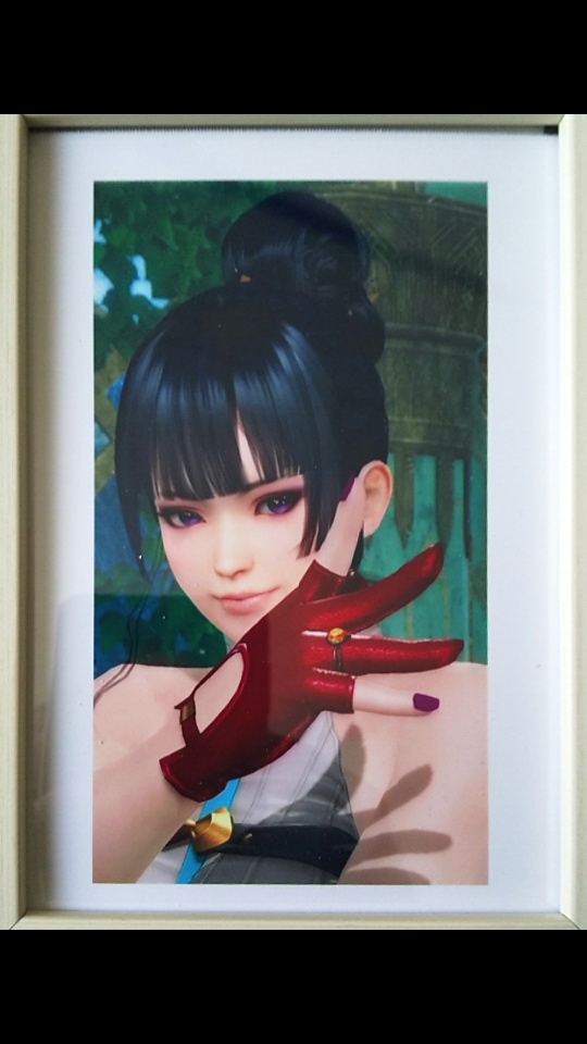 hemichan0923's tweet image. 滅多に来客の無い我が家にピンポーン🎶
 VVフォトフレームが到着しました!(^^)! 
相互フォロワーさんが 
「どの画像で来るかわかってますよ」と 
言っていたんですが、 
自分は正直覚えてませんでした😅
運営さん、丁寧な梱包有難う御座います🙇
#ぶいぶいフォトイベント当選 
#女天狗 　#DOAXVV