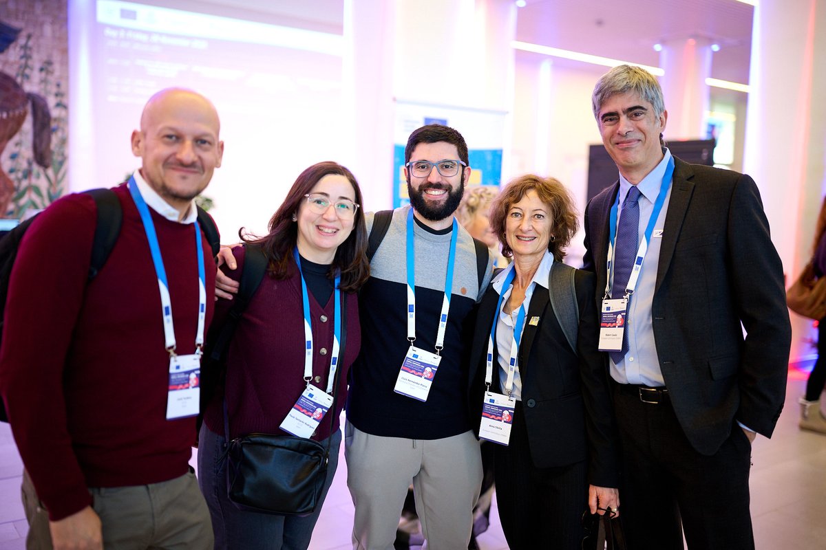 EEN_EU's tweet image. ☕ Good morning from Aalborg 🇩🇰, where Day 2 of #EEN2025 has kicked off!

On today’s agenda:
🌍 Global trade &amp;amp; FTAs
💶 EU funding &amp;amp; innovation finance
🌱 Climate risks &amp;amp; circular energy solutions
🧠 IP strategies for SMEs

More collaboration and ideas ahead!
#EENCanHelp