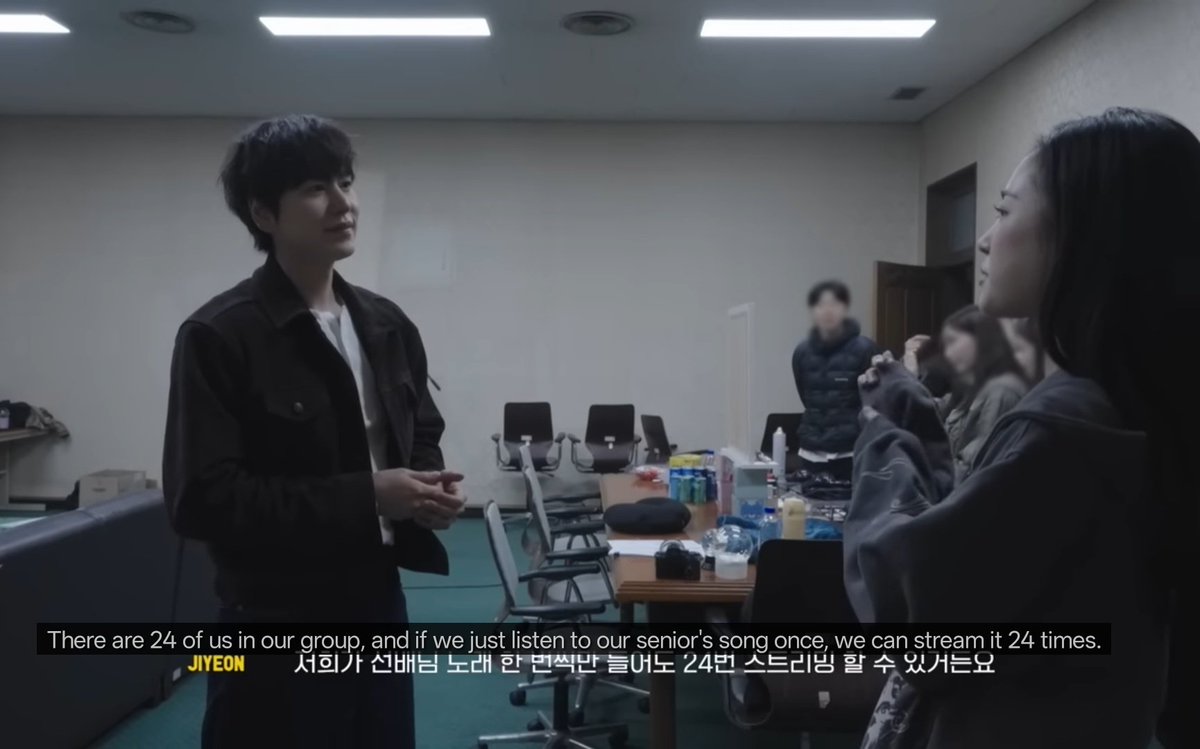 This being the first thing she said after greeting is so funny 😭

#Jiyeon #지연
#tripleS #트리플에스 #トリプルS