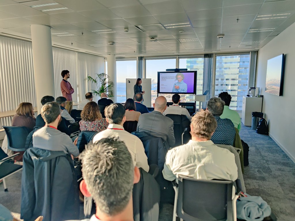 david_ruizb's tweet image. Arrancamos &quot;IA on stage&quot;, última sesión de este 2025 del Grupo de Trabajo @SAP BTP de @AUSAPE 
Com ponencia de SAP y 4 partners.
#ausape
#sapbtp
#gtbtp
#sap
#sapjoules
#sapaiagents