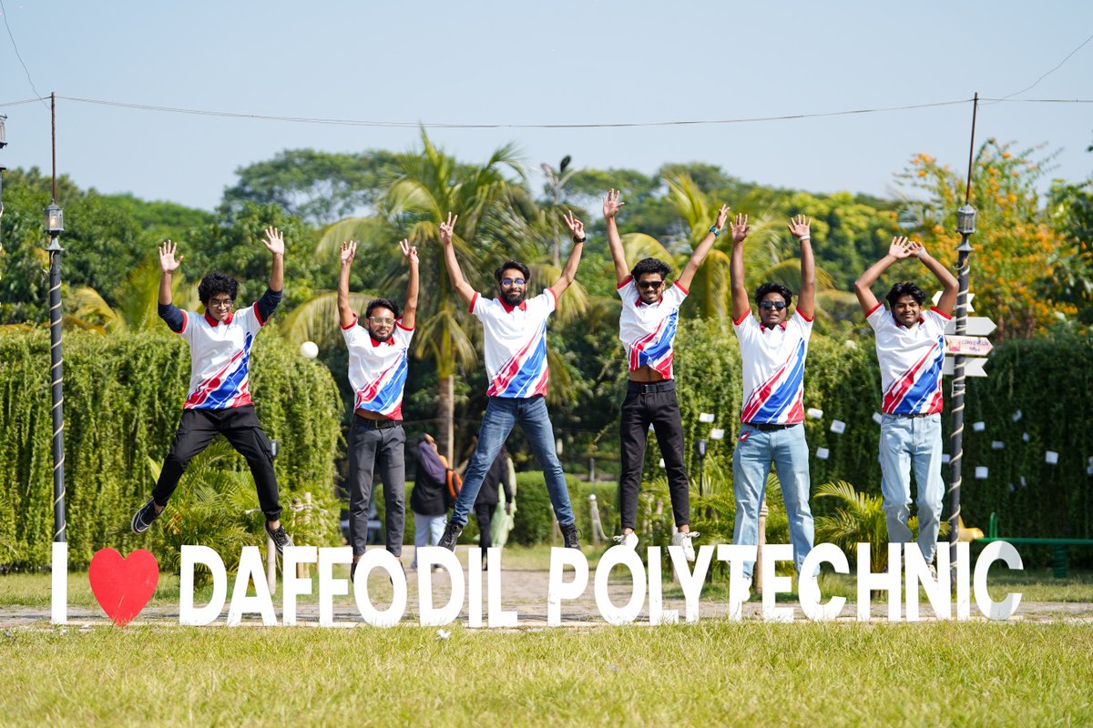 DaffodilPoly's tweet image. 🙌 ড্যাফোডিল পলিটেকনিকের শিক্ষার্থীদের স্বতঃস্ফূর্ত অংশগ্রহণে জাঁকজমকপূর্ণ আয়োজনের মধ্য দিয়ে সম্পন্ন হলো Annual Picnic 2025!

😉 পিকনিকে তোমার সেরা মুহূর্তগুলো শেয়ার করো কমেন্ট বক্সে!

#Daffodilpolytechnic #DiplomaEngineering #AnnualPicnic2025