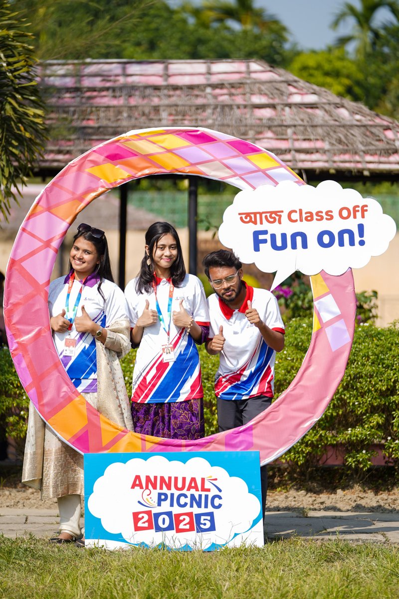 DaffodilPoly's tweet image. 🙌 ড্যাফোডিল পলিটেকনিকের শিক্ষার্থীদের স্বতঃস্ফূর্ত অংশগ্রহণে জাঁকজমকপূর্ণ আয়োজনের মধ্য দিয়ে সম্পন্ন হলো Annual Picnic 2025!

😉 পিকনিকে তোমার সেরা মুহূর্তগুলো শেয়ার করো কমেন্ট বক্সে!

#Daffodilpolytechnic #DiplomaEngineering #AnnualPicnic2025