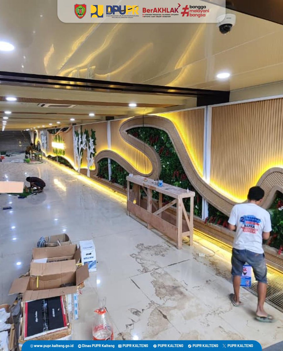 puprkalteng's tweet image. Dinas PUPR Kalteng melalui Bidang Cipta Karya melanjutkan proses pembangunan tunnel penghubung RTH Eks KONI ke Bundaran Besar. Langkah ini memperkuat konektivitas kota dan menghadirkan ruang publik yang lebih aman, nyaman, &amp;amp; modern.
#PUPRKalteng #CiptaKaryaKalteng #BundaranBesar