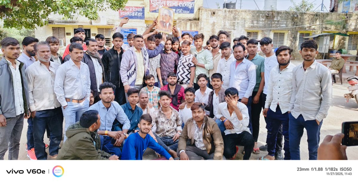 sachinjonwalASP's tweet image. #धौलपुर के सरमथुरा क्षेत्र के गांव पवैनी का मोनू पाराशर नाम का यह व्यक्ति पूरी समाज को गालियां दे रहा है तथा पूरी समाज को अभद्र भाषा का प्रयोग कर अपमानित कर रहा है इस पर @DholpurPolice FIR दर्ज कर स्वत संज्ञान ले SC/ST एक्ट में कानूनी कार्यवाही करे
@RajPoliceHelp
@PoliceRajasthan