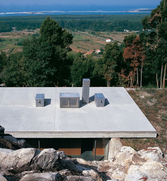 Casa en Moledo. 
Souto de Moura (1998)

#JuevesDeArquitectura
#Arquitectura #Architecture