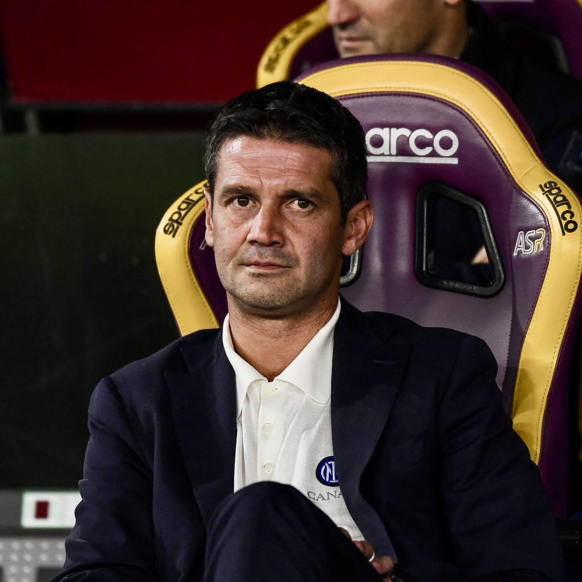 PeppinInter's tweet image. Solo per dirvi che io sto con Chivu e che sul carro alleggerito si sta molto meglio. Buona giornata 🖤💙