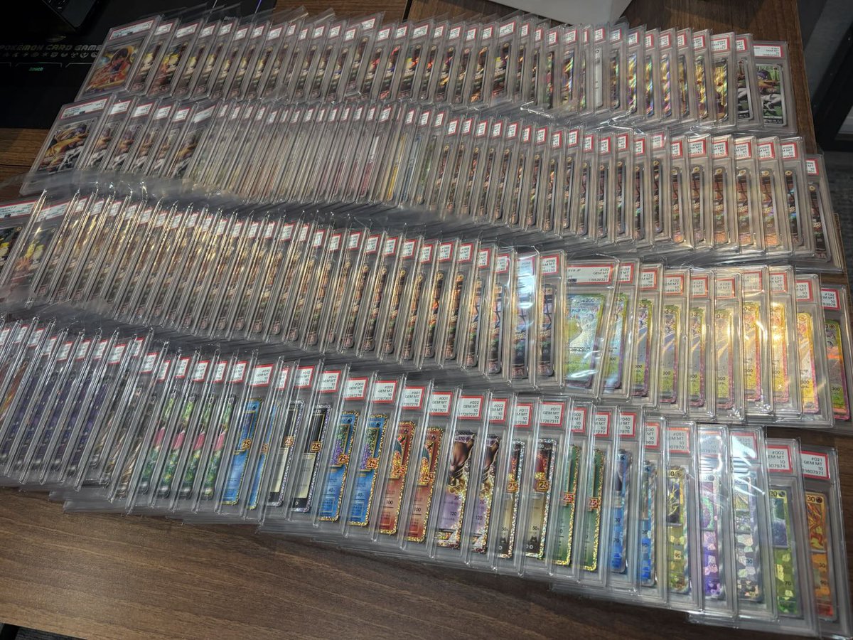 POPBOX_RWA's tweet image. New #Pokemon card inventory has been restocked! 📦✨

😎Anything you’d pick from this batch?
#POPBOX #Gacha #RWA #TCG