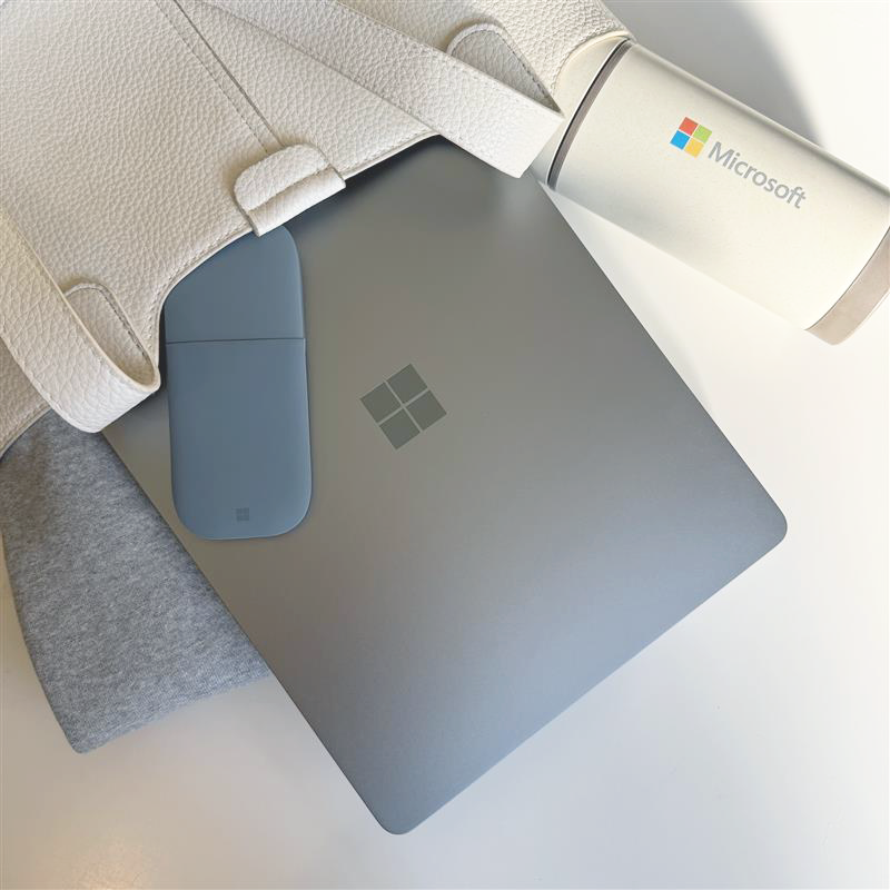 【美品】Microsoft Surface アーク マウス オーシャン グリーン Microsoft EP2-32757 Surface アーク マウス オーシャン グリーン