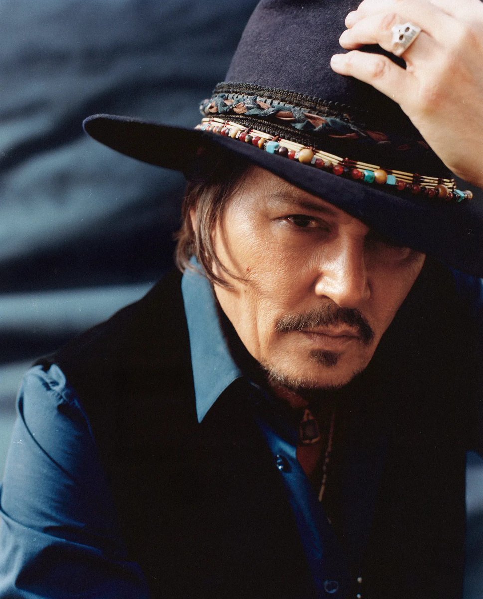 GQJAPAN's tweet photo. ジョニー・デップ「俳優として何よりも避けたいと思ってきたのは、自分自身を演じるという行為でした。それは実に恐ろしい発想なのです」
https://t.co/0oOat5PLZq

#ジョニーデップ #JohnnyDepp https://t.co/7i1Dgw0dBs