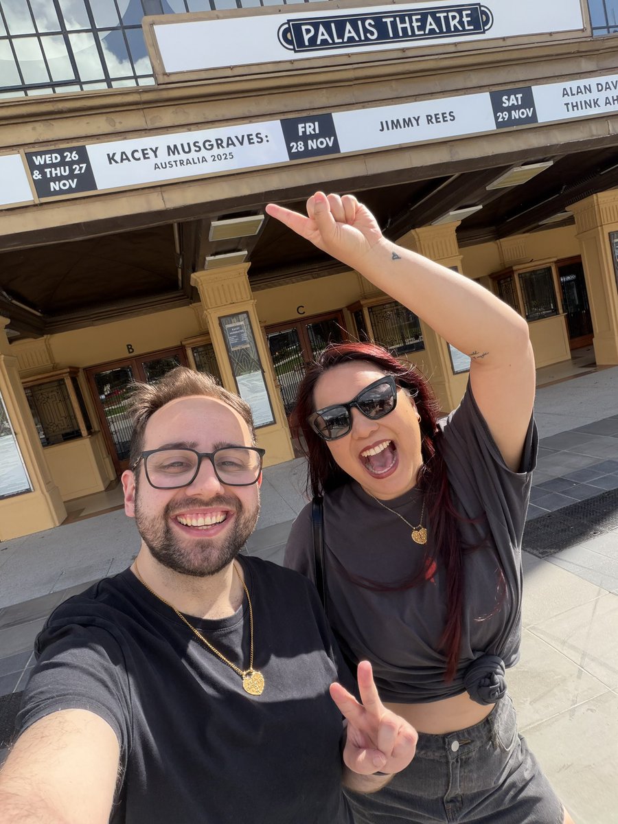 shayne_hooper's tweet photo. Kacey Musgraves in Melbourne is proving to an absolute blast. Night 2 leshgo! So excited for nothing to be scared of tonight 😉 @KaceyMusgraves https://t.co/jfhSbAGGG1
