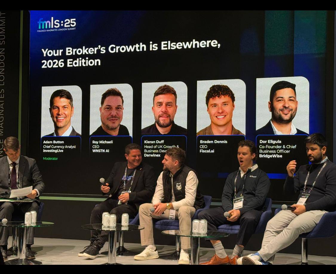 Darwinexchange's tweet image. Fantastic day at @financemagnates yesterday!

We were part of an interesting panel discussion hosted by @investingLive_ about the future of AI in trading and what traders really want.

Great conversations and plenty of chances to talk about what we’re doing at Darwinex.