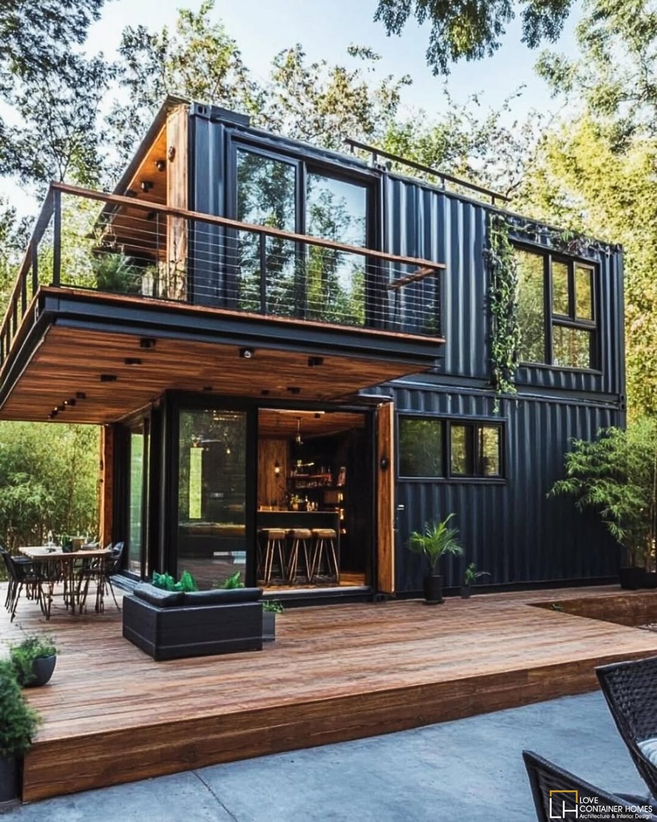 LCH_studios's tweet image. Would you live in a house built out of shipping containers? Rate this one on a scale of 0-10.  Visit us at lovecontainerhomes.com for container house plans and designs.
#architecture #shippingcontainer #containerhome #containerhouse #house #prefab