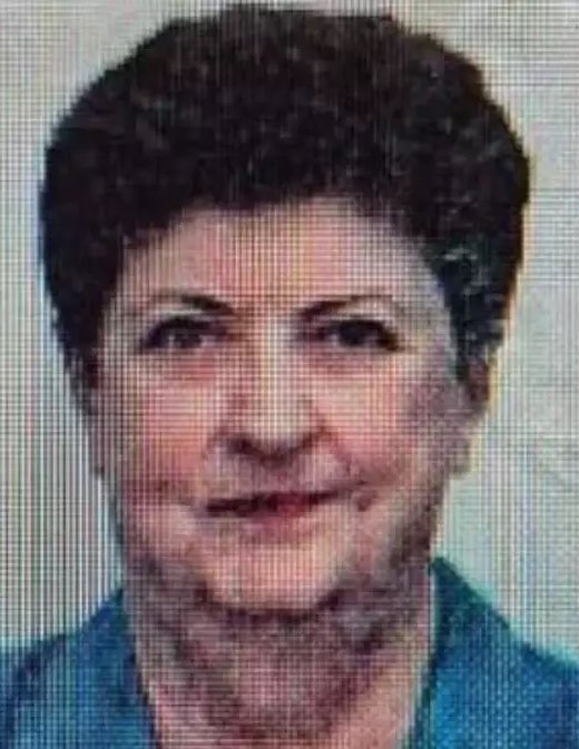 exitpoint0's tweet image. İtalya’da bir adam, üç yıl önce ölen annesinin cesedini saklayıp onun kılığına girerek emekli maaşını çekmeye devam ederken yakalandı; bu yolla yılda yaklaşık 53 bin euro haksız kazanç sağladığı belirlendi.