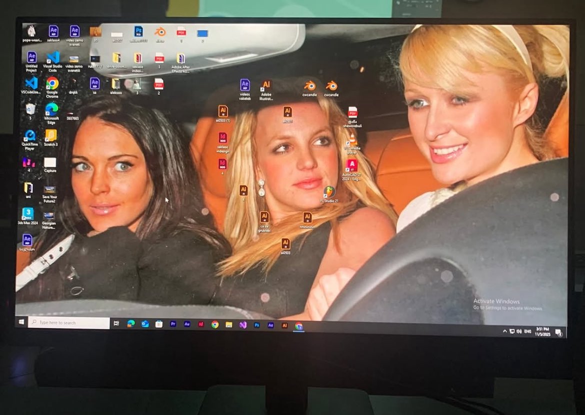 lindsayslung's tweet image. 