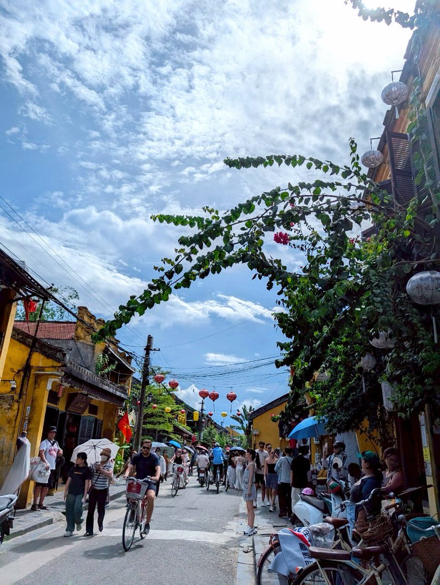 いよいよ明日 #あぐぽんロンバケ 発売だよ🏖️ オフショットらしいオフ