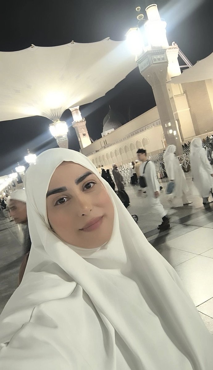 اللَّهُمَّ صَلِّ عَلَى مُحَمَّدٍ وَ آلِ مُحَمَّدٍ وَعَجِّل فَرَجَهُم

#مدینه
#پیامبر_خاتم