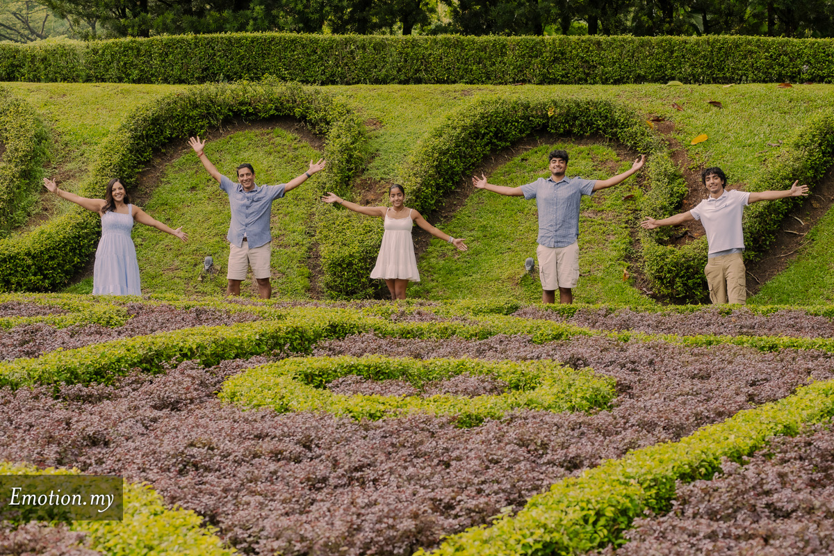 andylimdotcom's tweet image. #familyportrait #photography #family #portrait #emotioninpictures #andylim

View more at emotioninpictures.com