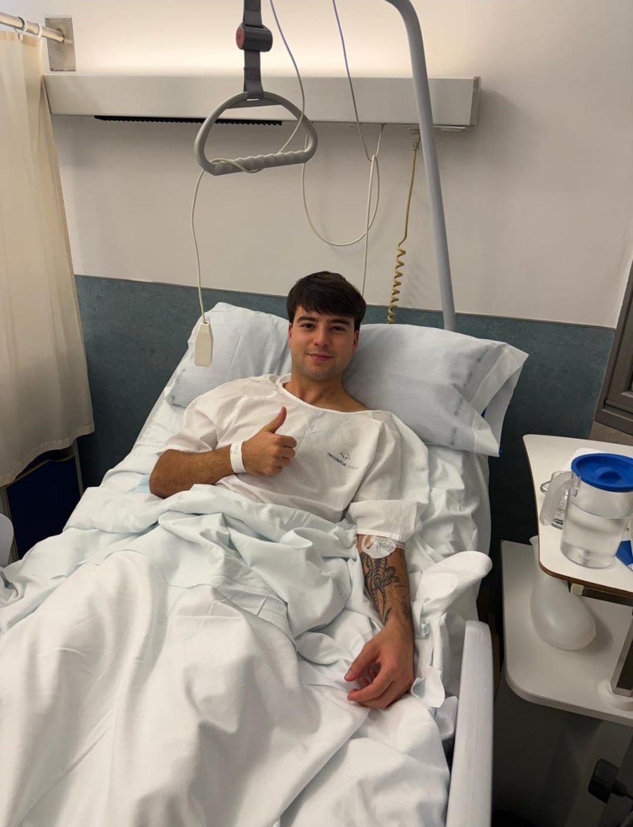 🩺 Onte foi operado o noso porteiro Alberto Valencia, tras unha lesión na perna dereita. Dende o Sporting Celanova enviámoslle unha forte aperta e desexámoslle unha pronta e boa recuperación. Agardamos velo de novo no campo moi pronto. 💪🔵⚪ #imossporting #corazonazulebranco💙🤍