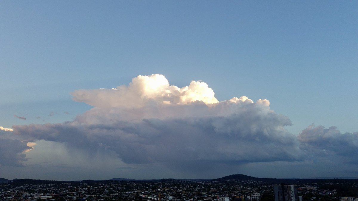Hitchy04's tweet image. Captured these severe #thunderstorms as they pushed offshore in the #Brisbane area this evening. 

Looked spectacular with the sun setting.