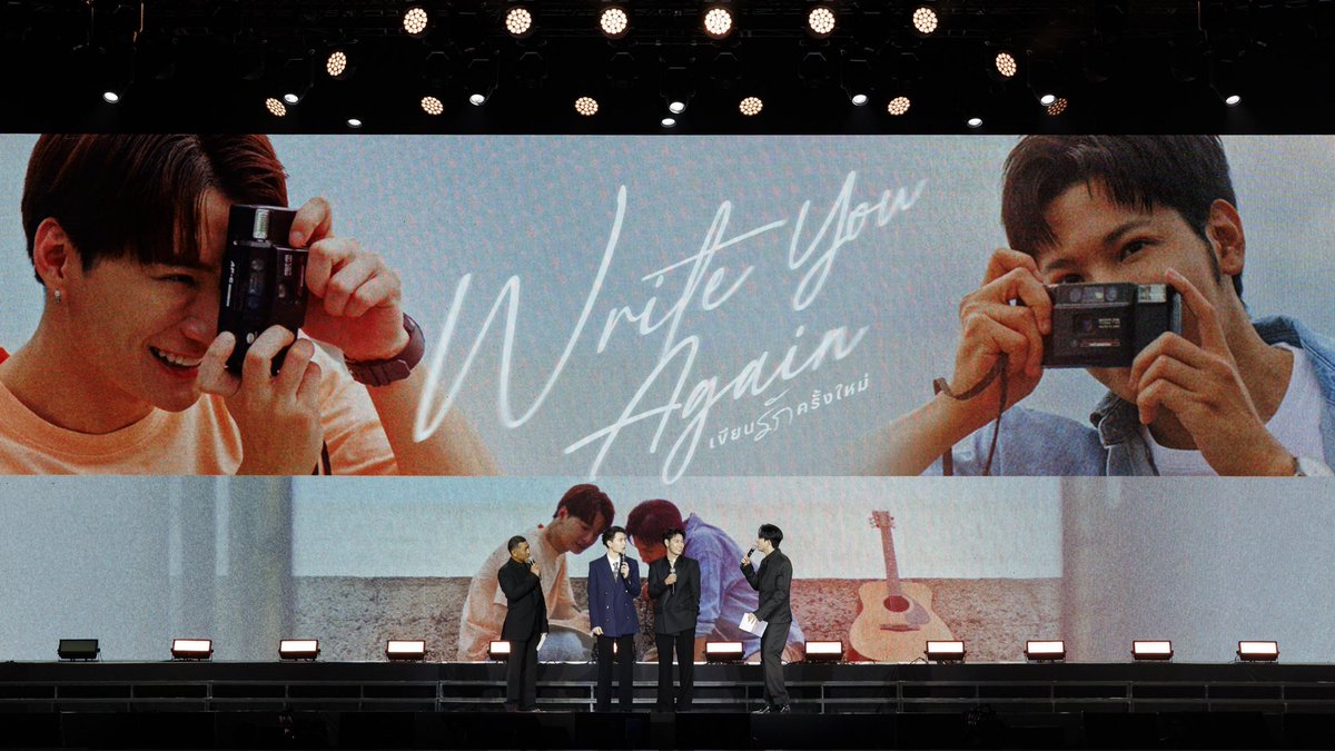 7dou_Sk's tweet photo. ᴵ'ᵛᵉ ᵇᵉᵉⁿ ˡᵒᵒᵏⁱⁿᵍ ᶠᵒʳ ᵗʰᵉ ˢᵖʳⁱⁿᵍ ᵒᶠ ᵐʸ ˡⁱᶠᵉ ʸᵒᵘ ʲᵘˢᵗ ˢᵐⁱˡᵉ.
我寻了一生的春天 你一笑便是了 https://t.co/HLonk7Z2oq