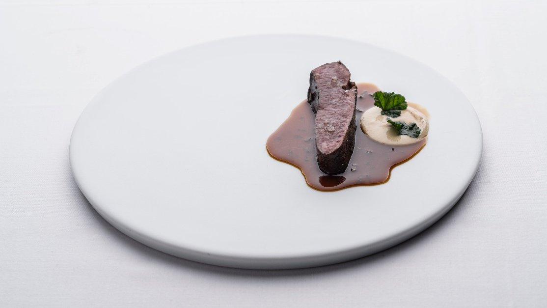 Yantar a chirla come, por <a href="/Ines_Butron/">Atable. es</a>, escritora gastronómica · “Juntarse a comer y hablar con desahogo y libertad”. Diccionario de la <a href="/RAEinforma/">RAE</a>.
shorturl.at/puiD1