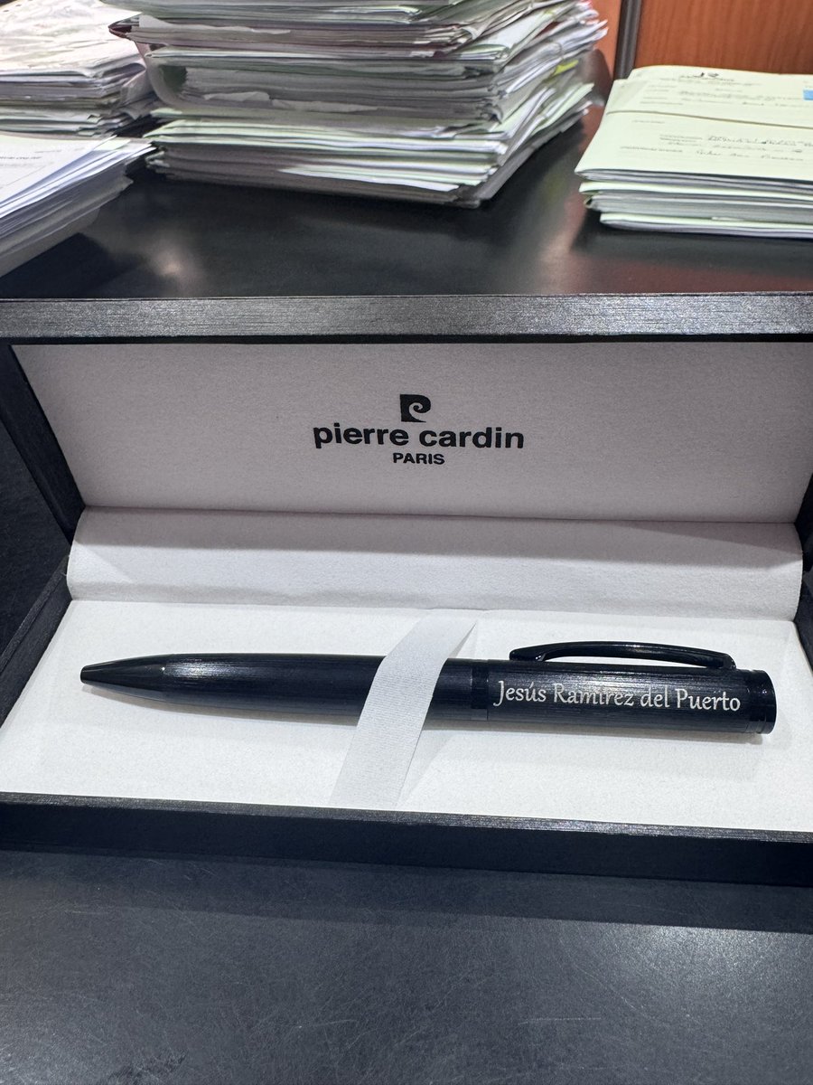 El reconocimiento de los clientes por el buen trato y buen trabajo, como dicen, siempre es bienvenido. Es gratificante recibir un detalle en esta vida donde ya nadie agradece nada. La confianza abogado-cliente sigue siendo clave, sobre todo en asuntos de familia <a href="/AeafaAbogados/">aeafa</a>