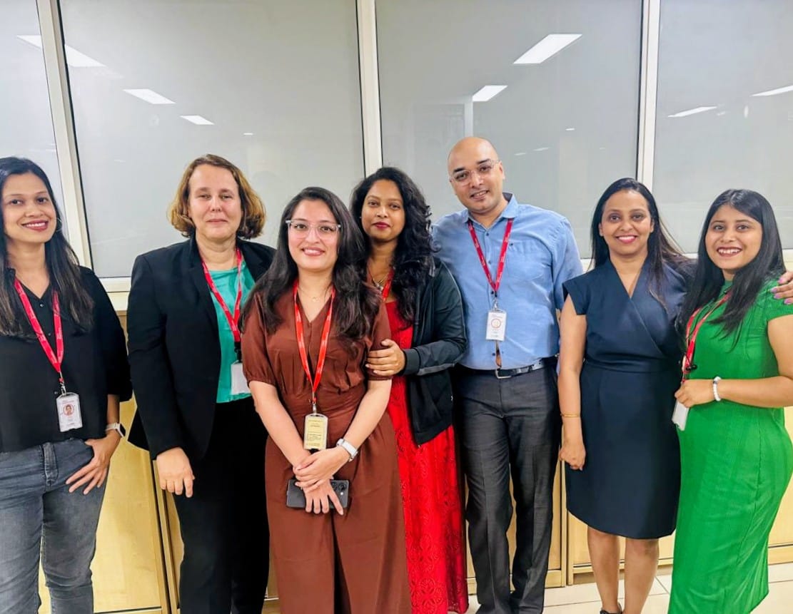 tech_mahindra's tweet image. I am Sakshi, #IamTechM

Sakshi Mishra joined #TechMahindra in 2022 as a Management Trainee and has been working with the Regional HR team for Europe and the UK. Her journey has been all about strengthening capabilities, contributing to impactful initiatives, and building a global…