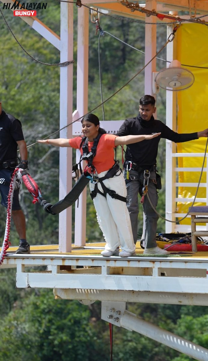 tech_mahindra's tweet image. I am Sakshi, #IamTechM

Sakshi Mishra joined #TechMahindra in 2022 as a Management Trainee and has been working with the Regional HR team for Europe and the UK. Her journey has been all about strengthening capabilities, contributing to impactful initiatives, and building a global…