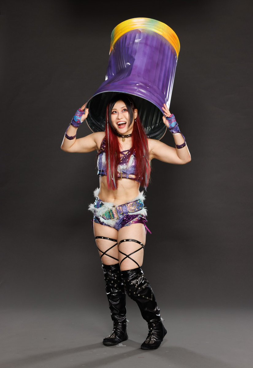 Iyo_SkyWWE's tweet image. I want to introduce You to Mr. Trashcan!!🗑️✨

This Saturday at #WarGames , He will be my Best Friend! And perhaps my Teammates as well😉

#SurvivorSeries