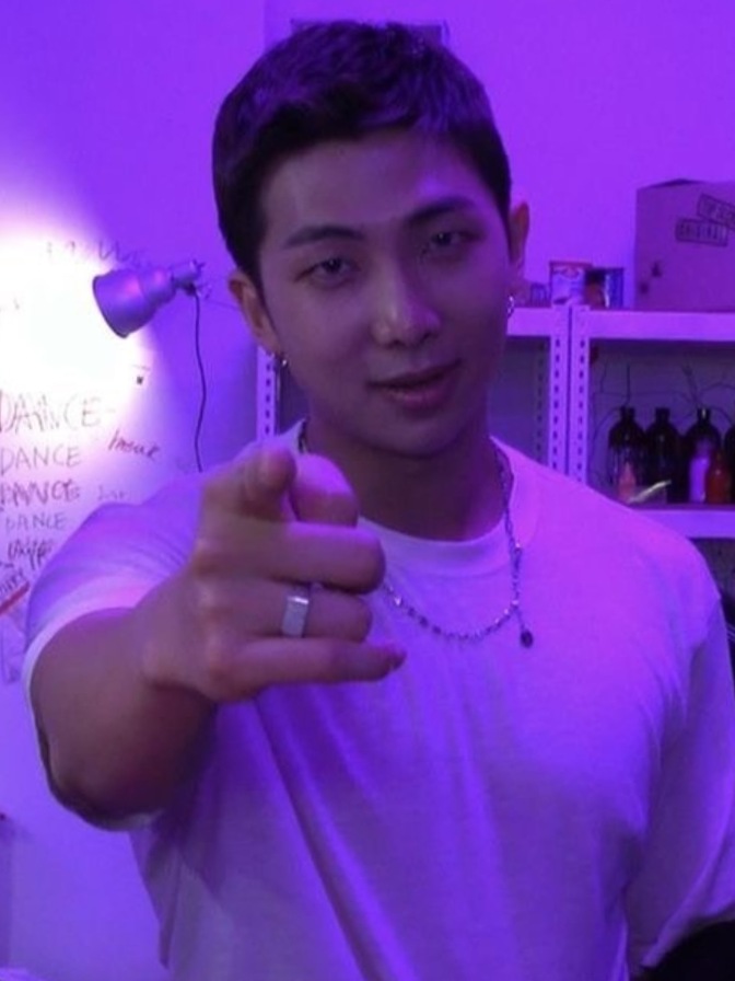 rkive7_94's tweet image. You 🫵🏻, are mine 🫴🏻