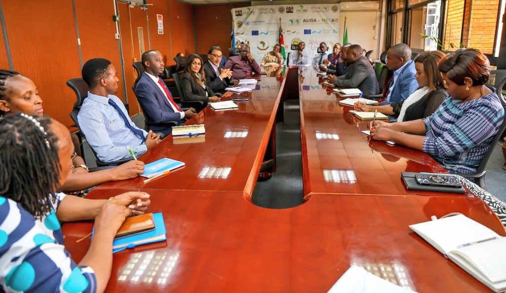 NepadAprmKenya's tweet image. This meaningful courtesy visit marks a strengthened partnership focused on expanding #training, #research, and #knowledgeexchange for transformative governance. Together, we continue to advance Africa’s development aspirations under #Agenda2063.

#LeadershipExcellence