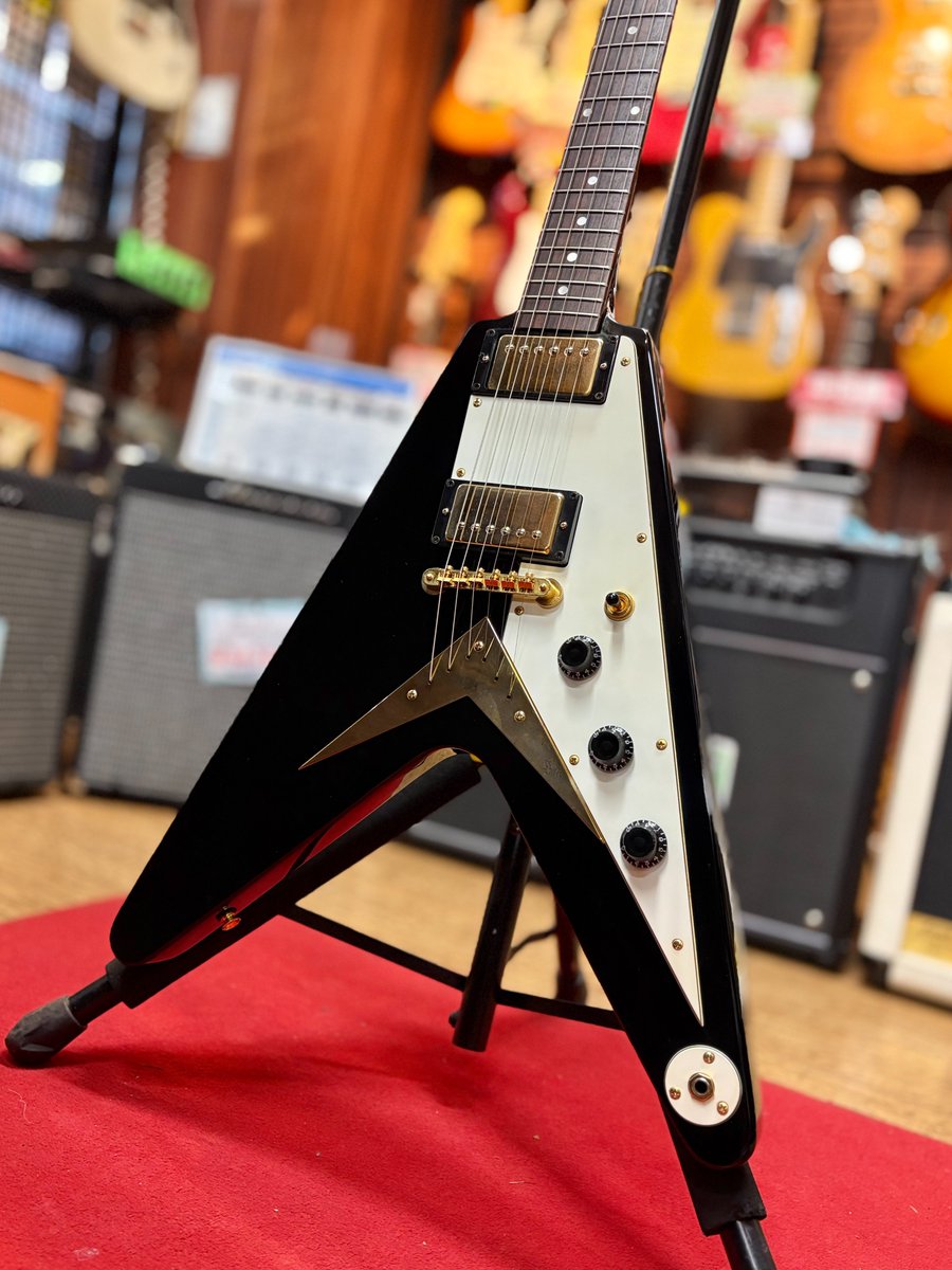 ブライアンBRIANフライングVflyingV BFV498 Brian by bacchus BFV-498 Black 税込販売価格 ￥42,800- 中古 Bacchus