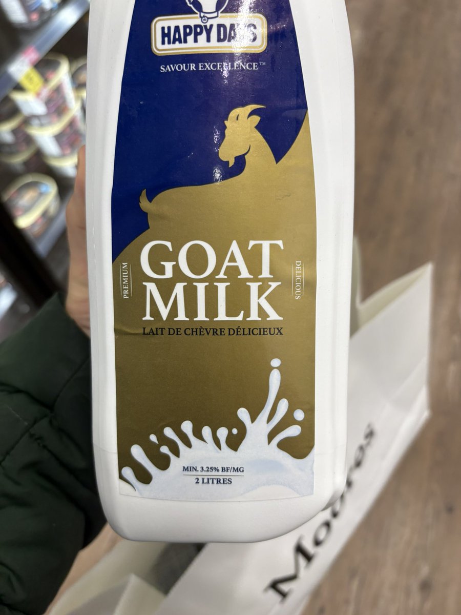 ImanOracle's tweet image. میریم که با شیر بز کفیر بزنیم