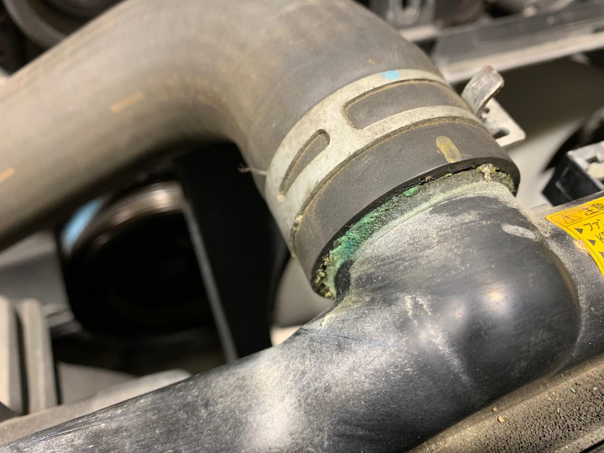 kit_service0429's tweet image. YA5　緊急入庫
⇒ ameblo.jp/kitservice/ent… 

#アメブロ 
#エクシーガ
#YA5
#緊急入庫
#点検
#クーラント漏れ
#ラジエーター破損
#緊急部品手配
#オイル交換
#SUBARU専門店
#KITサービス