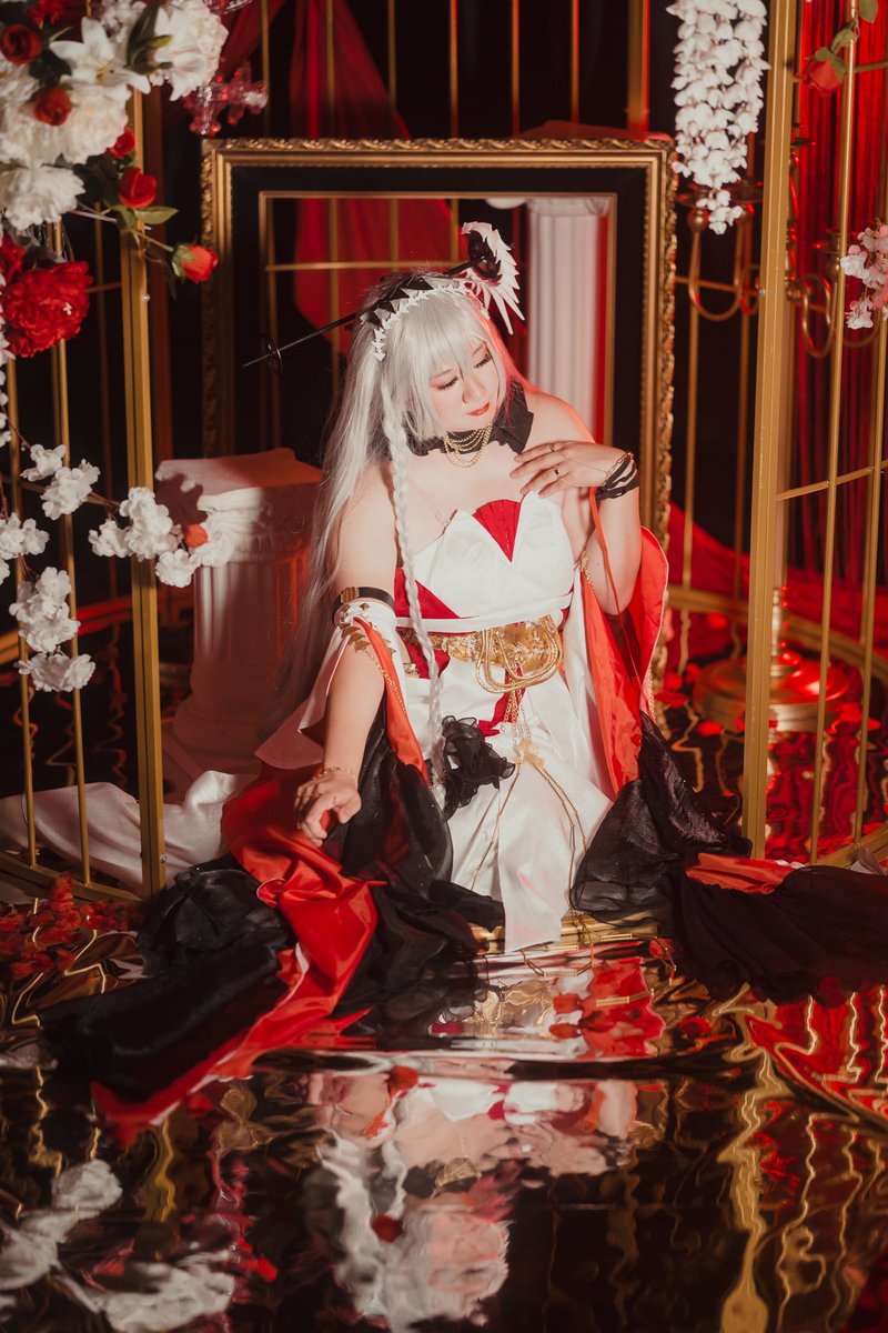 [ cosplay ]

skadi alter || arknights || ambience synesthesia 2024
濁心スカジ || アークナイツ

trying to post more regularly here 🥹 this studio was so pretty 🌹✨

📷: <a href="/kinosakuraa/">elaine 🐾</a>

#Arknights #コスプレイヤーさんと繋がりたい #カメラマンさんと繋がりたい
