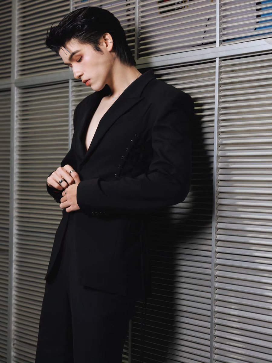 Patt_patt123's tweet image. โฮหล่อมาก​ หุ่นดีมาก​ เกิดมาเพื่อเป็นดาราจริงๆ​ ภูมิใจในความหล่อนี้อะ​ ยอดพีระมิดสุดๆ​ 😊

#skywongravee